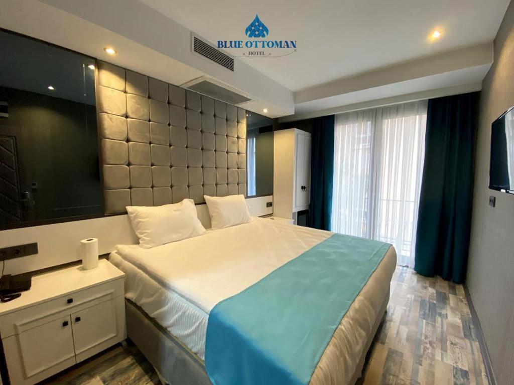 Blue Ottoman Provincia di Istanbul